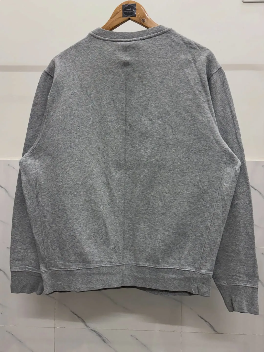 LIGHT GREY NIKE EMBROIDERY TICK SWEATSHIRT — photo 5