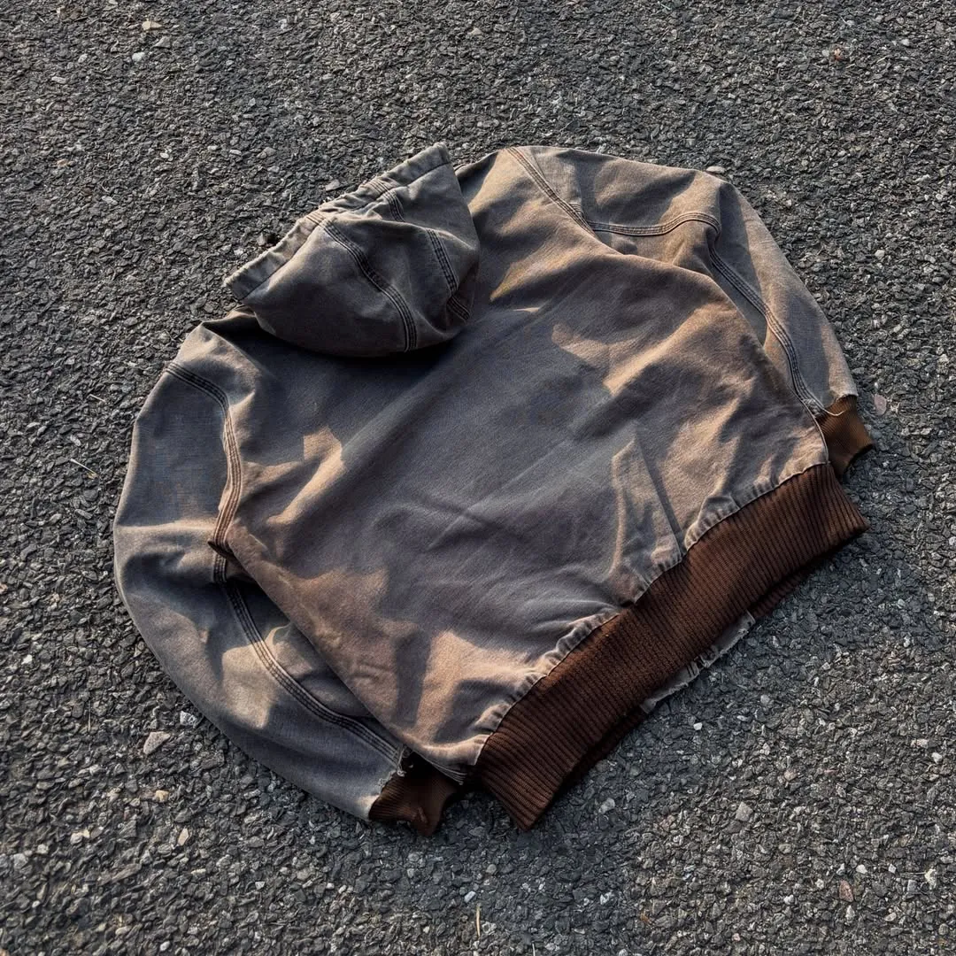 2000s Thrashed Sunfaded Carhartt Active Jacket — photo 4